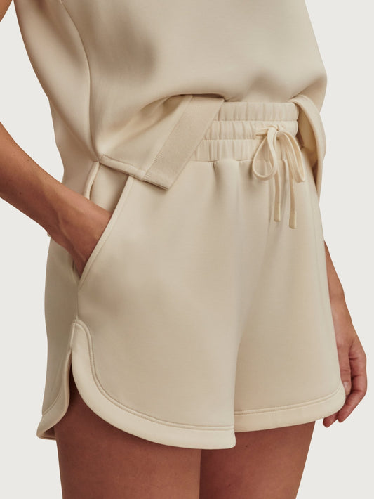 Young Ideas & Henmores - Coulter High Rise Short - Pristine - XS