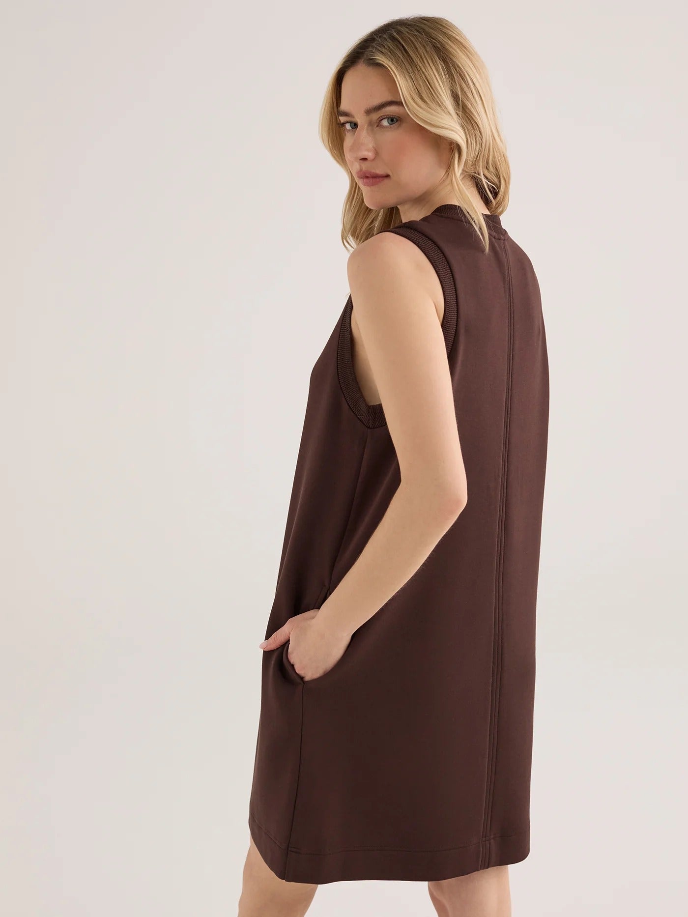 Young Ideas & Henmores -Elba Tank Jersey Mini Dress -Coffee Bean -XS