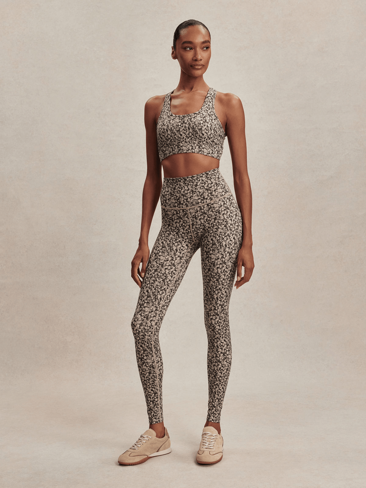 Young Ideas/Henmores - Freesoft High Rise 25 Legging - Dappled Floral - S