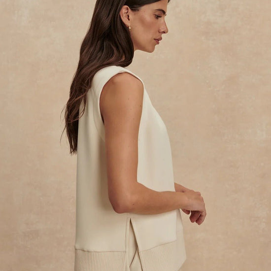 Young Ideas & Henmores - Freida Oversized V Neck Sleeveless Tank - Pristine - XS