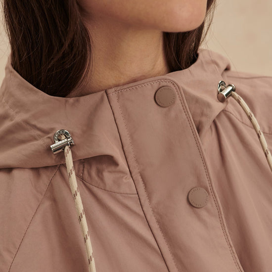 Young Ideas/Henmores - Isla Lightweight Coated Midi Jacket - Brownie - XS