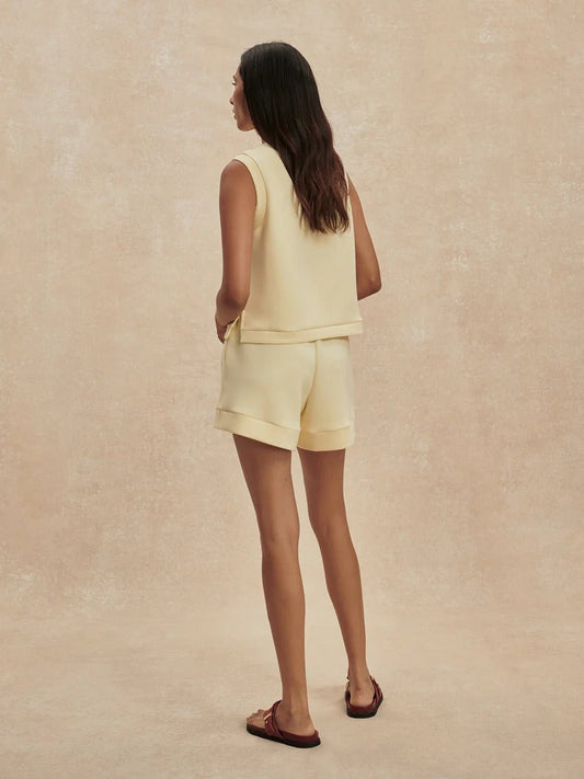 Young Ideas & Henmores -Maria Button Placket Sleevless Tank -Anise Flower -XS