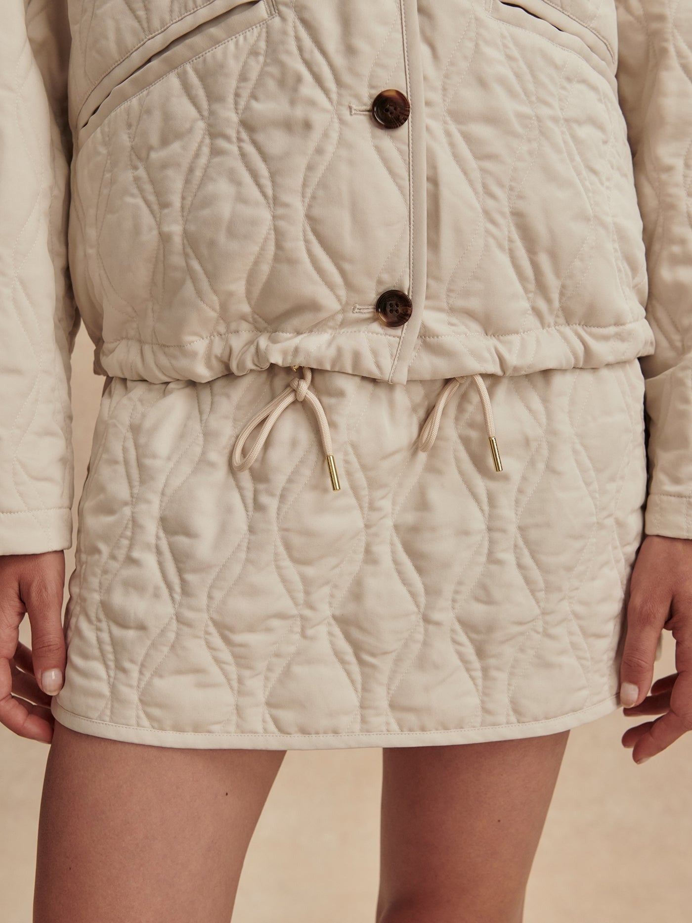 Young Ideas/Henmores - Saba Quilted Elasticated Bottom Jacket - Oat Milk - XS