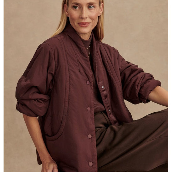 Young Ideas/Henmores - Tilley Light Padded Jacket - Decadent Chocolate - S