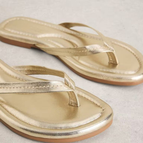 Young Ideas & Henmores - Bay Sandal - Gold - 4