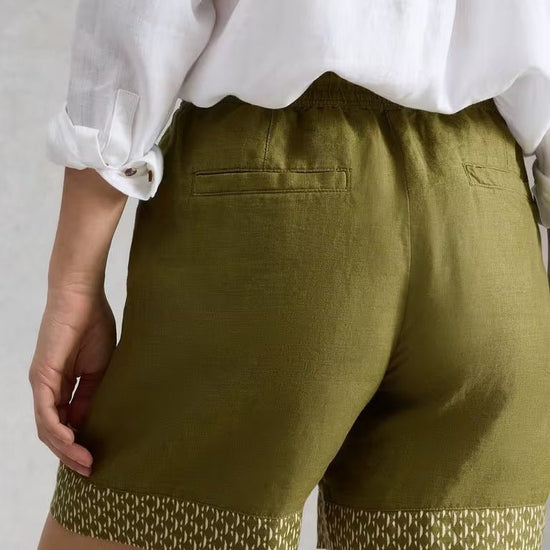 Young Ideas & Henmores - Belle Linen Short - Green Print - 8