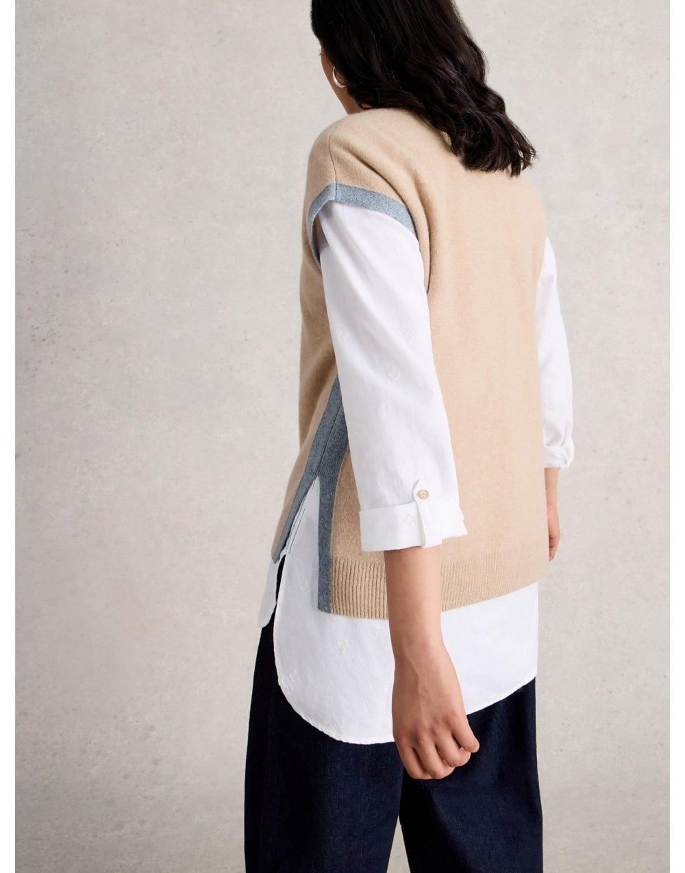 Young Ideas/Henmores - Cashmere V Neck Knitted Tank - Light Natural - 8