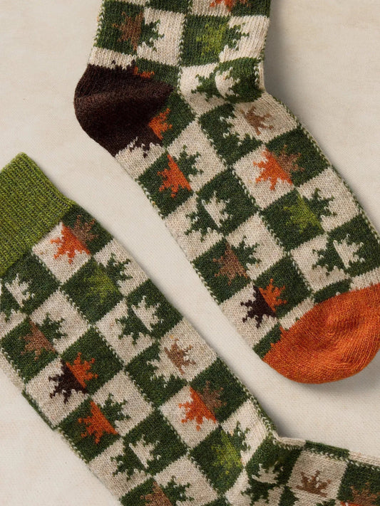 Young Ideas & Henmores -Checkerboard Star Cosy Sock -Green Multi -OS