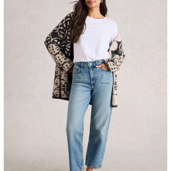 Young Ideas/Henmores - Clara Longsleeve Tee - Brilliant White - 8