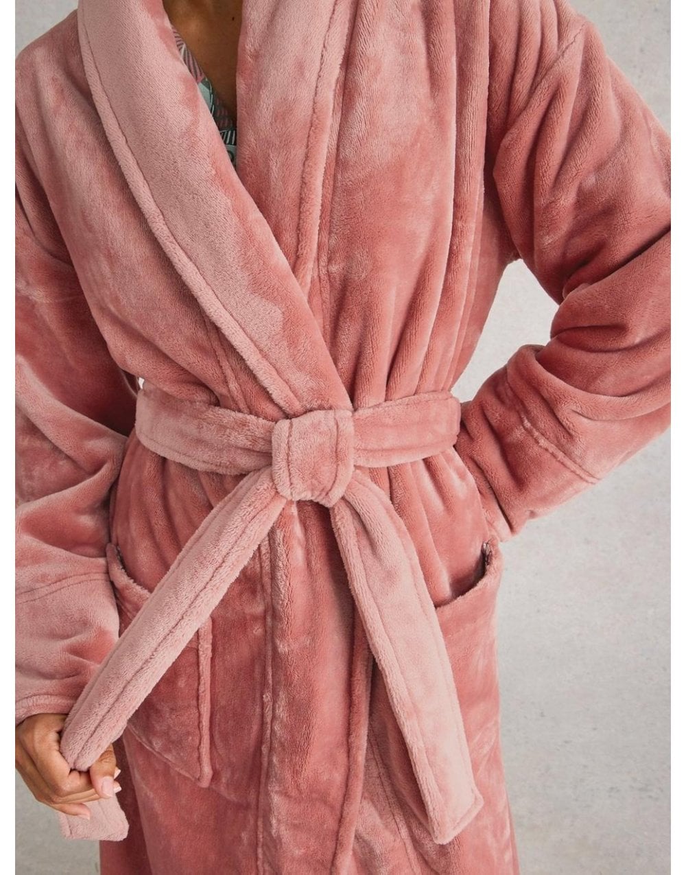 Young Ideas/Henmores - Clover Cosy Dressing Gown - Light Pink - S