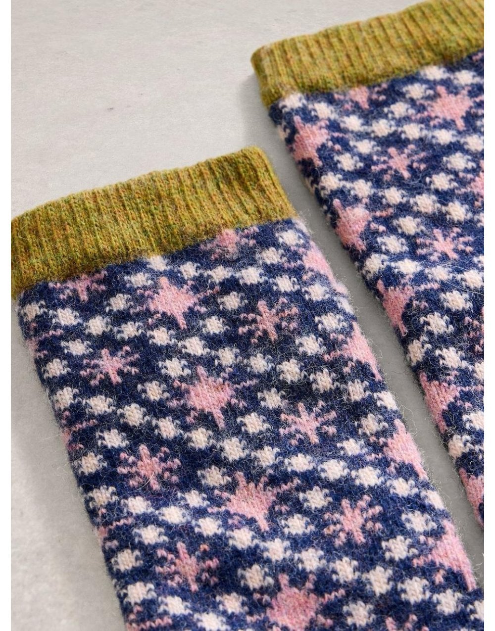 Young Ideas/Henmores - Cosy Womens Sock In A Box - Natural Multi - OS