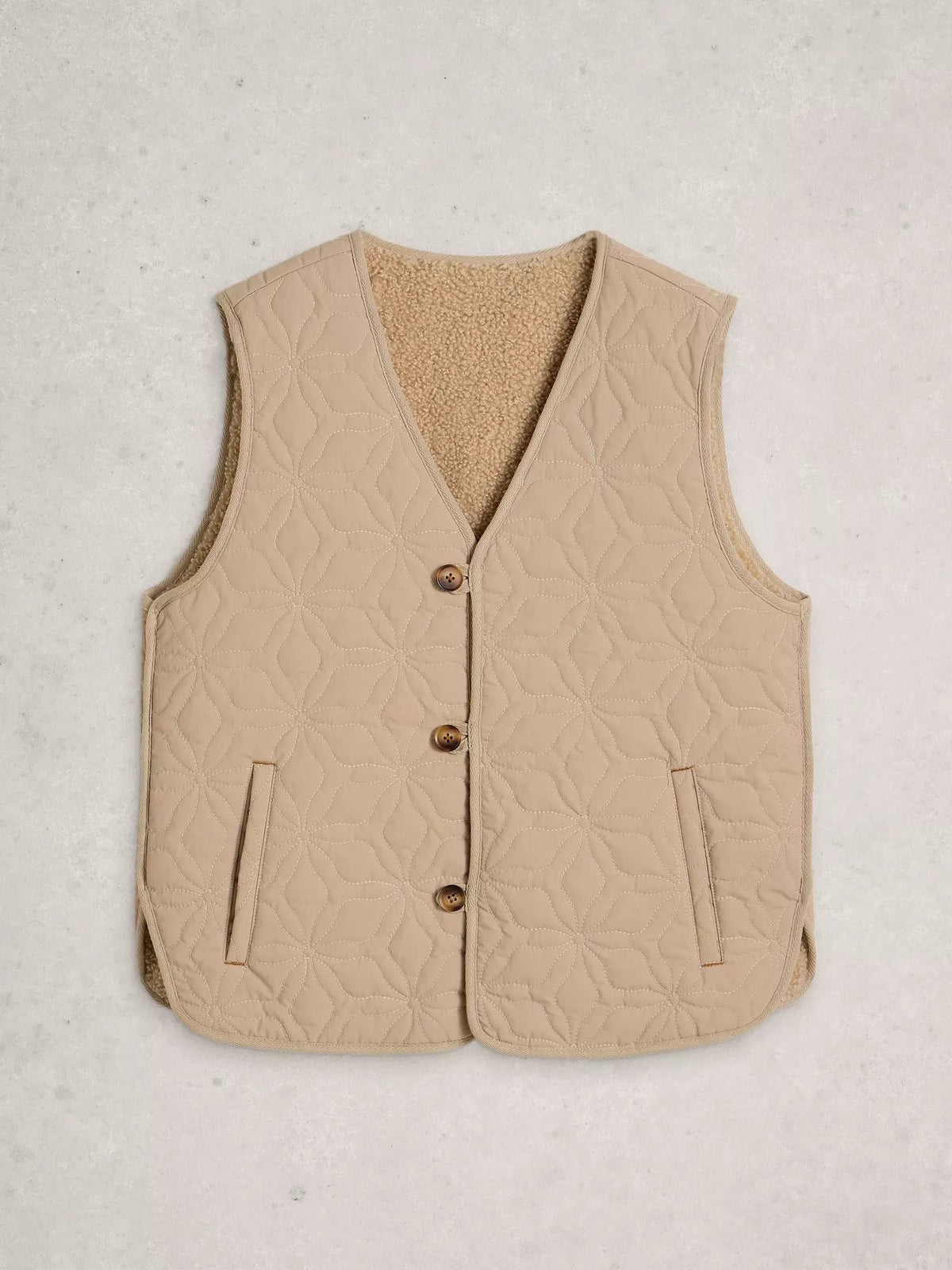 Young Ideas & Henmores -Emery Reversible Gilet -Light Natural -8