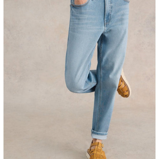 Young Ideas/Henmores - Freya Weekend Jean - Light Denim - 10/R