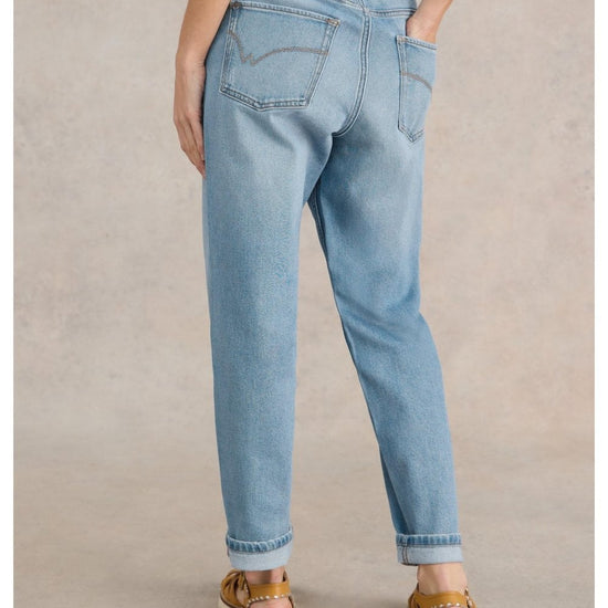 Young Ideas/Henmores - Freya Weekend Jean - Light Denim - 10/R