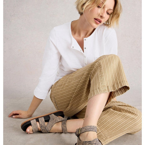 Young Ideas/Henmores - Holly Pocket Top - Brilliant White - 8