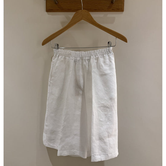 Young Ideas/Henmores - Linen Elasticated Waist Shorts - 0001 Black - 8