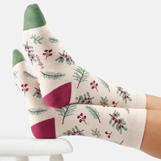 Young Ideas & Henmores -Evergreen Berry Sprig Bamboo Crew Socks -Cotton White -4-7