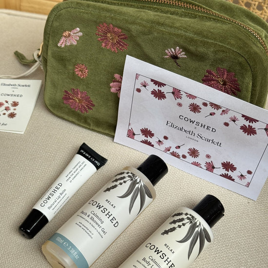 Young Ideas/Henmores - Cowshed Wildflower Fern Makeup Bag - Green - OS
