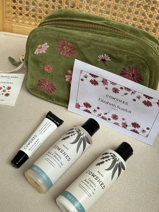 Young Ideas/Henmores - Cowshed Wildflower Fern Makeup Bag - Green - OS